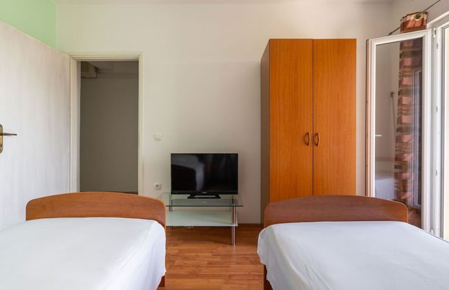 Simplistic Holiday Home in Rogoznica near Sea Beach - Foto 8