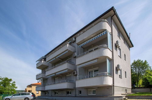 Photo 33 - Modern Apartment in Viskovo With Balcony