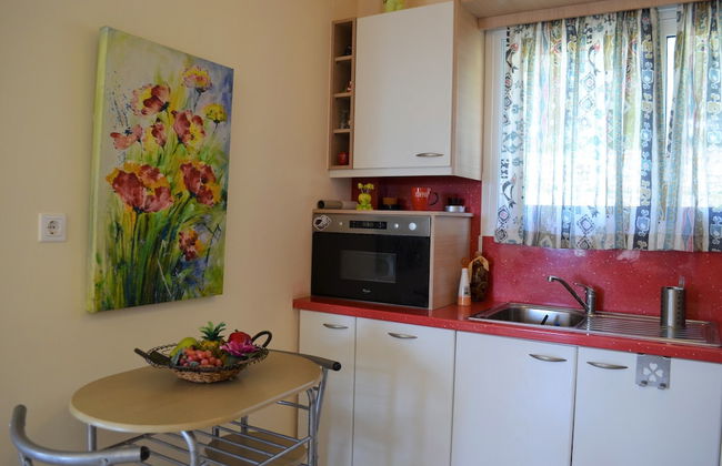 Georgia & Eri Villas - Photo 10