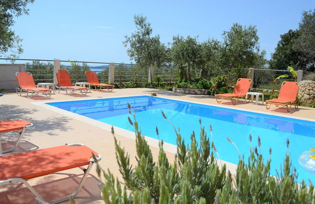 Georgia & Eri Villas - Photo 21