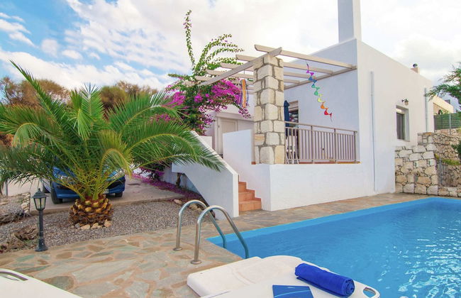 Spacious Villa in Arkadi with Swimming Pool near Sea - Foto 1