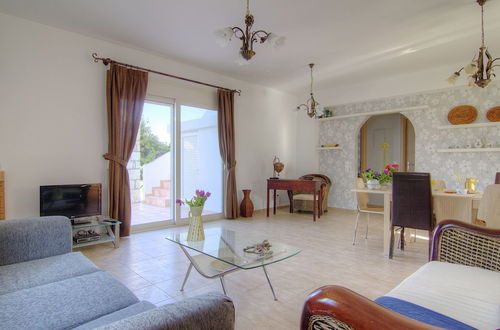 Photo 12 - Spacious Villa in Arkadi with Swimming Pool near Sea