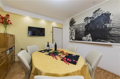 Photo 13 - Stipe - Comfortable Apartment for 6 Person - A