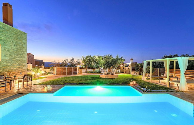 Luxurious Villa With Swimming Pool in Kavallos Greece - Foto 17