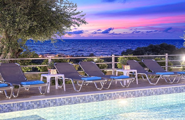 Modern Villa With Heated Swimming Pool in Georgioupoli Greece - Photo 21
