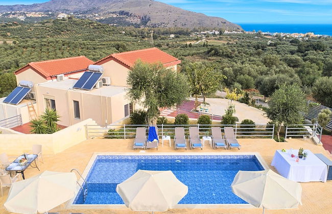 Modern Villa With Heated Swimming Pool in Georgioupoli Greece - Photo 17