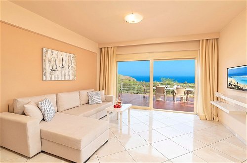 Photo 10 - Modern Villa With Heated Swimming Pool in Georgioupoli Greece