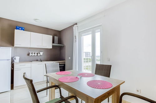 Photo 6 - Comfortable Apartment in Novalja near Zrče Beach