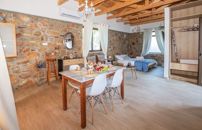 To Stolidi tis Psinthou - Photo 7