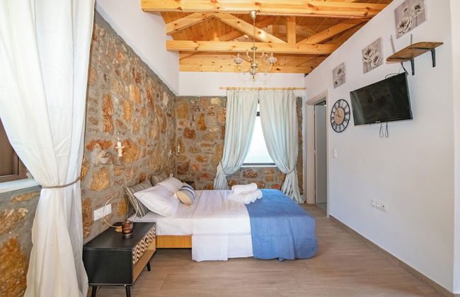 To Stolidi tis Psinthou - Photo 4