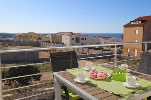 Photo 9 - Captivating Apartment in Novalja With Bbq, Parking & AC