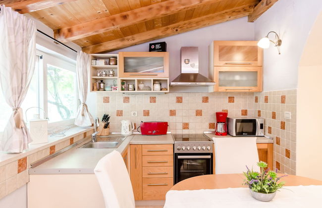 Camelia Luxury Apartments - Photo 32