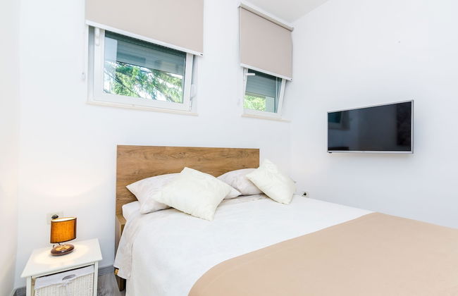 Camelia Luxury Apartments - Photo 18