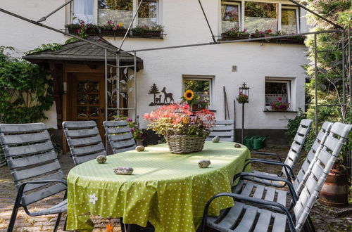 Photo 13 - Quiet, Cozy Apartment in Menkhausen near Ski Area