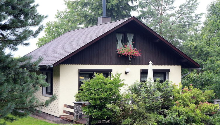 Photo 1 - Attractive Holiday Home in Waltershausen With Fireplace