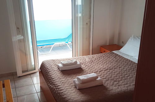 Foto 11 - Cozy Apartment, few Mins From Beach, Corfú