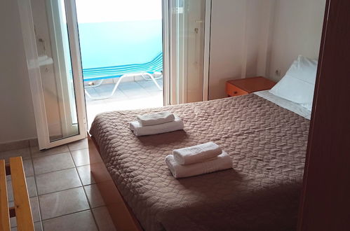 Foto 11 - Cozy Apartment, few Mins From Beach, Corfú