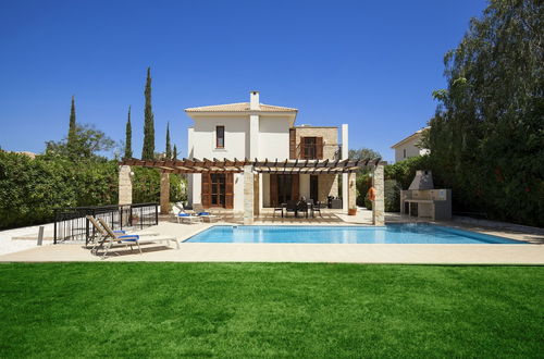 Foto 32 - Aphrodite Hills Rentals – Superior Villas