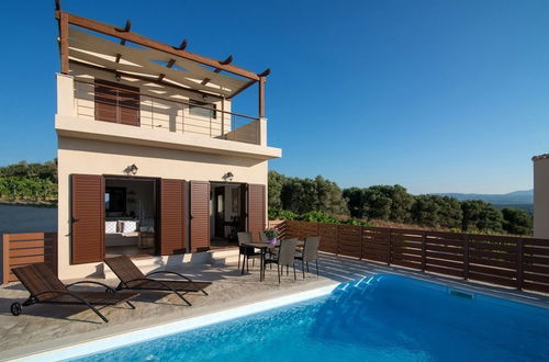 Foto 1 - Luxury Villa Malvasia with Seaview and Heated pool