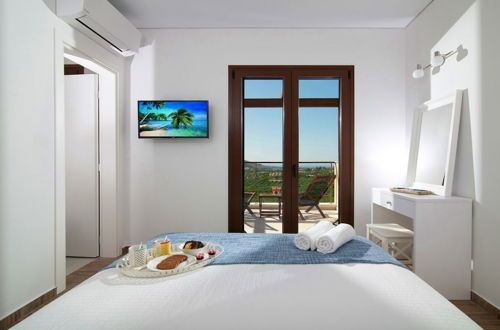 Photo 2 - Luxury Villa Malvasia with Seaview and Heated pool