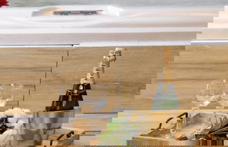 Photo 64 - Archetypo