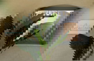 Photo 71 - Archetypo