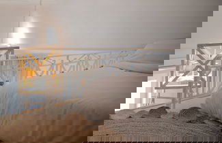 Photo 20 - Archetypo