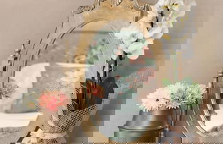 Photo 61 - Archetypo