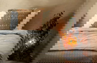 Photo 24 - Archetypo