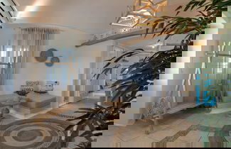 Photo 34 - Archetypo