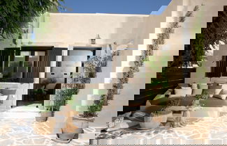 Photo 51 - Archetypo