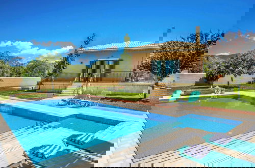 Foto 1 - Villa Regaliki