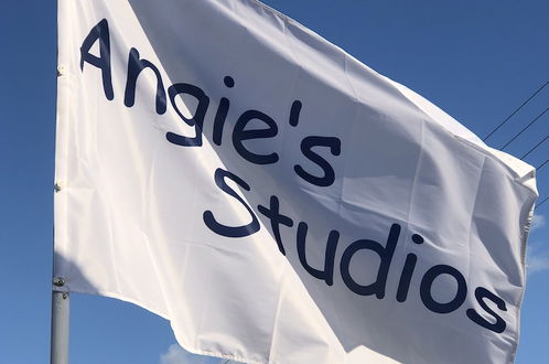 Photo 31 - Angie's Studios