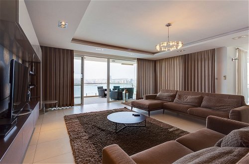Photo 22 - Contemporary, Luxury Apartment With Valletta and Harbour Views