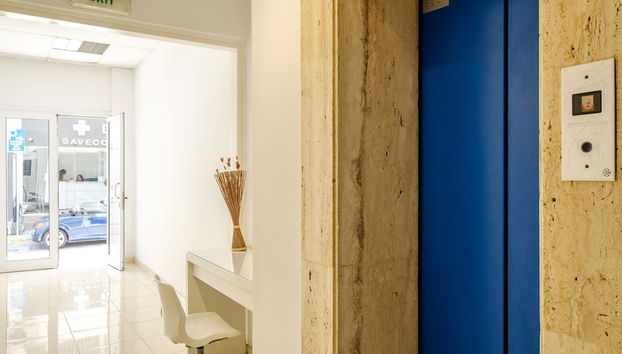 Entrada (vista interior)