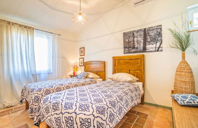 Peaceful Holiday Home in Umag With Swimming Pool - Foto 4