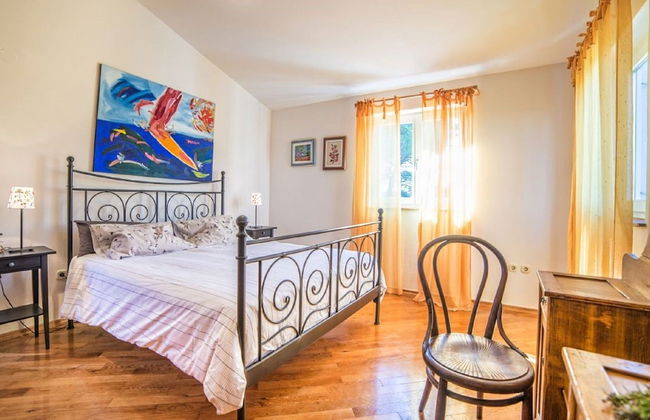 Peaceful Holiday Home in Umag With Swimming Pool - Foto 2