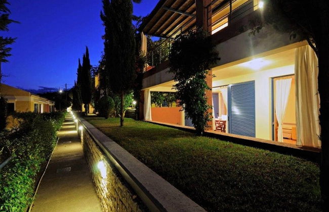 Bohemia Beach House Villa Near North-east Coast - Photo 14