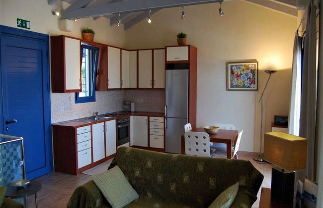 Bohemia Beach House Villa Near North-east Coast - Photo 4