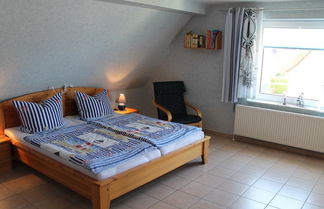 Photo 3 - Beautiful Apartment With Garden in Rerik