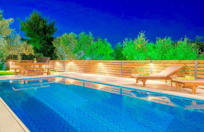 Villa Ftelia - Photo 1