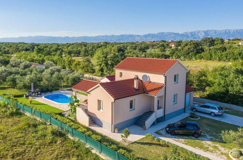 Photo 31 - Luxurious Holiday Home in Policnik With Swimming Pool