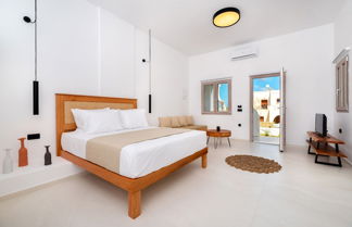 Photo 2 - Gervi Suites