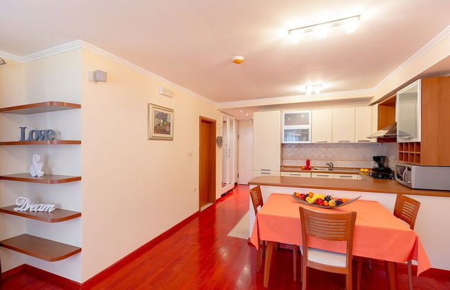 Leona & Borna Central Suites - Photo 15