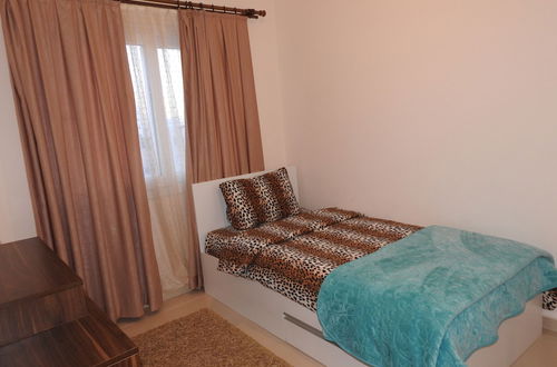 Photo 3 - Aylin Apartment