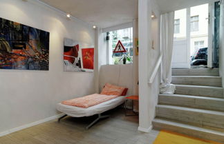 Photo 2 - Contemporary Apartment in Kreuzberg, Berlin