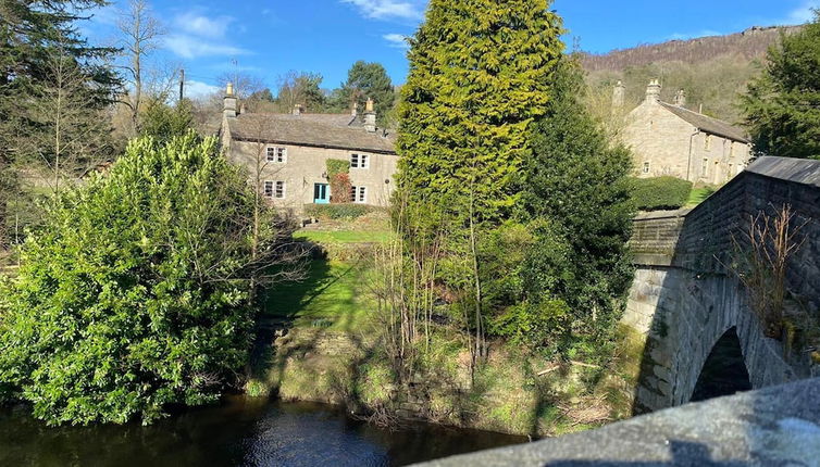 Photo 1 - Beautiful Peak District Cottage With Hot Tub