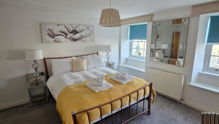 2 Bed- Tamar View by Pureserviced - Foto 1