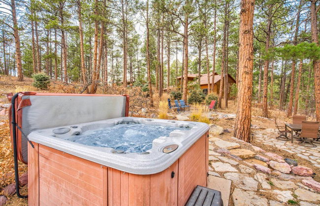 5BD Mountain Getawayhot Tub & Foosball - Photo 33