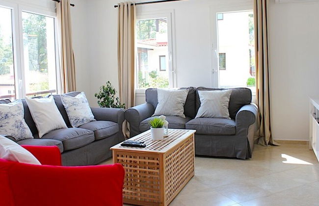Silverhill Villas by Villa Safiya - Photo 16